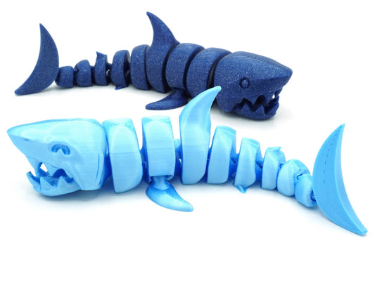 Flexi Shark - Rechin Articulat 3D - doua variante albastru navy si albastru deschis, vedere laterala