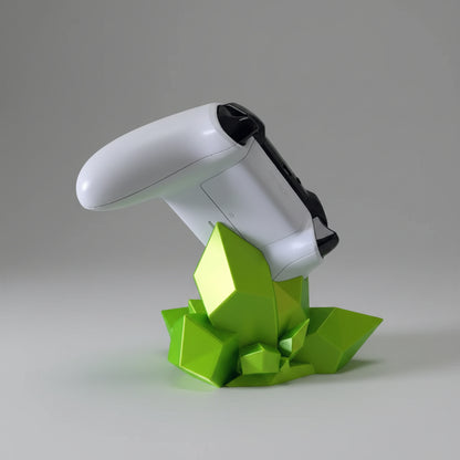 Stand cristal low-poly verde pentru controller Xbox – vedere spate