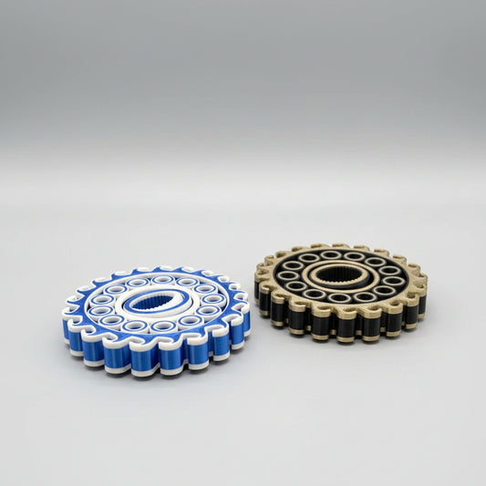 Spinner Wave cu giroscop printat 3D – albastru și alb, vedere laterală
