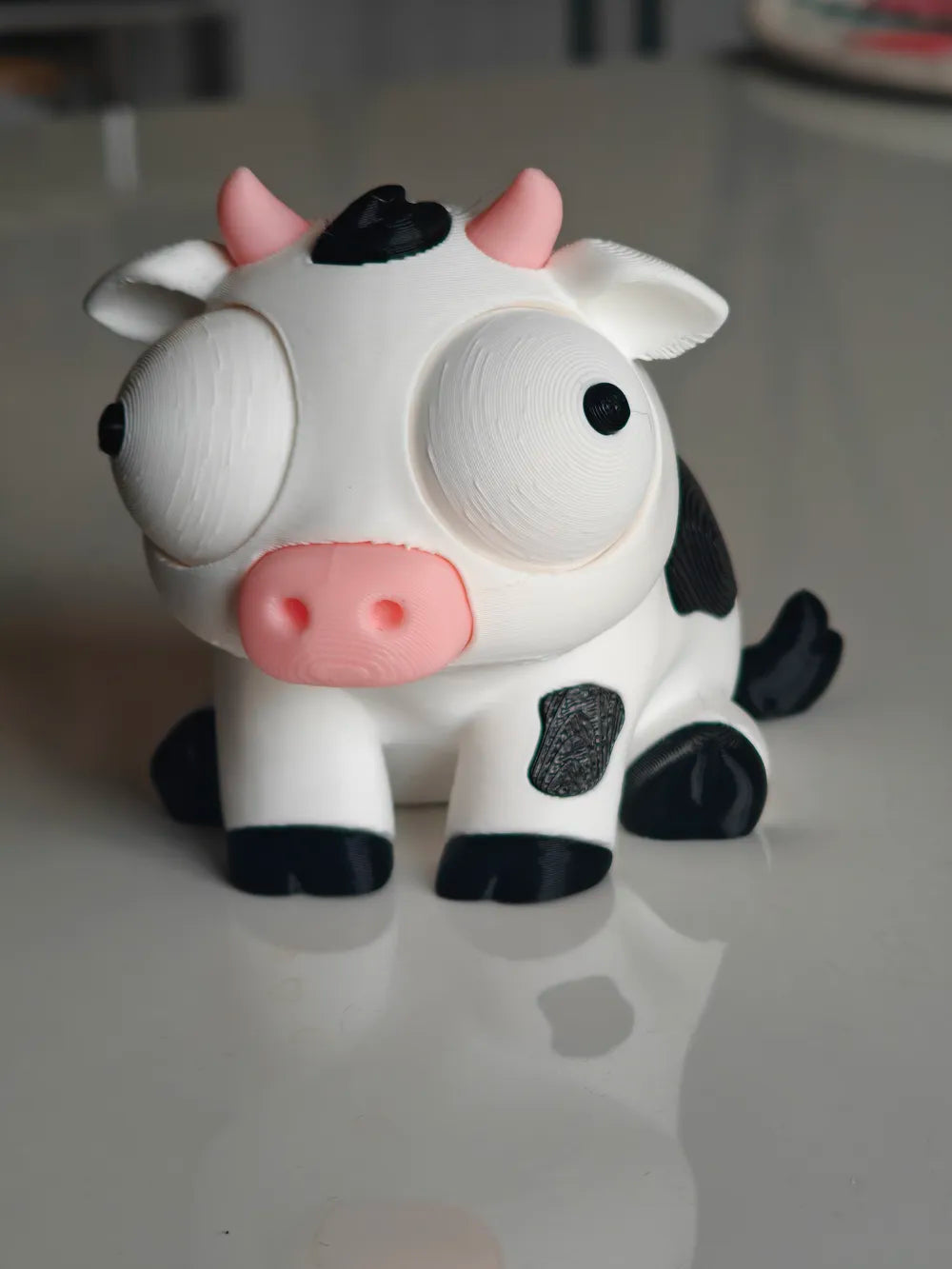 Vacă Goofy Series - vedere frontală unghi diferit