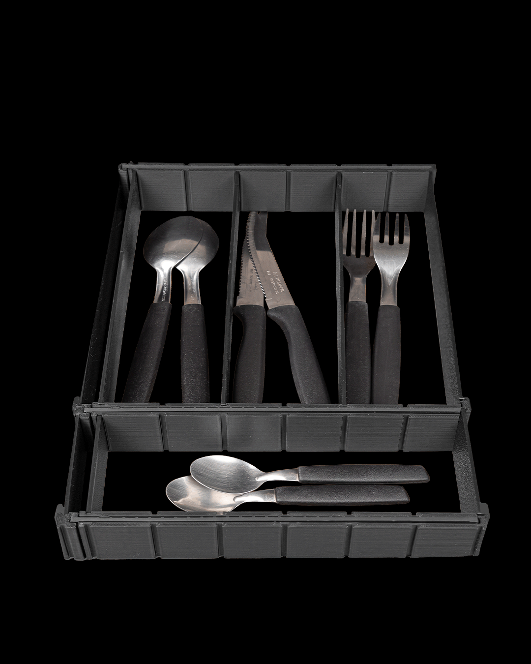 Organizator tacâmuri extensibil - vedere cu tacâmuri în sertar