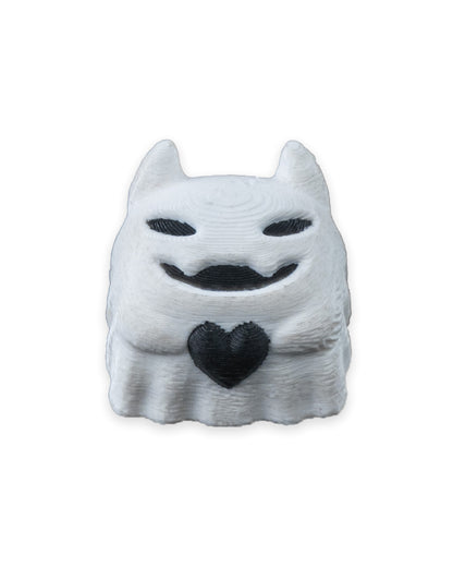 Spookeycap - tastă mecanică fantomă 3D cu inimă neagră, vedere față pe fundal alb
