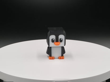 Cubic Pinguin – Figurină 3D Imprimată | Breloc