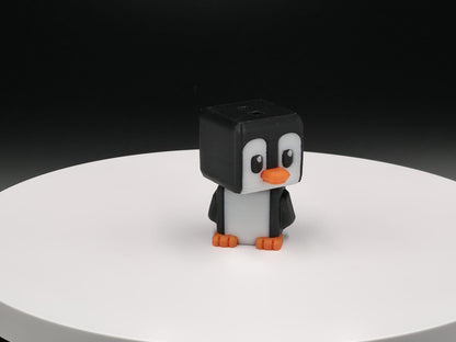 Cubic Pinguin – Figurină 3D Imprimată | Breloc