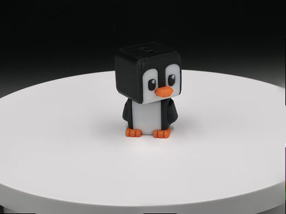 Cubic Pinguin – Figurină 3D Imprimată | Breloc