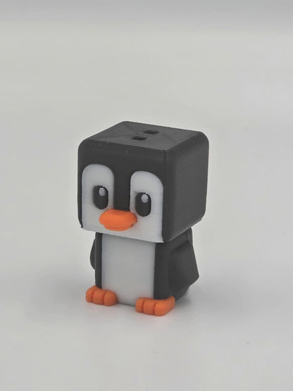 Cubic Penguin – Figurină 3D Imprimată | Breloc