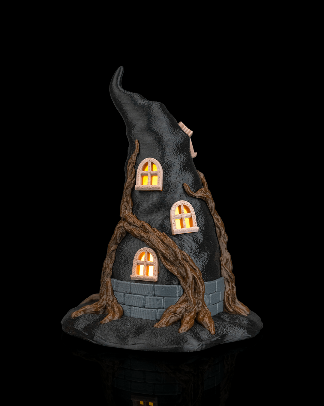 Witchstead Table Lamp - vedere spate iluminată