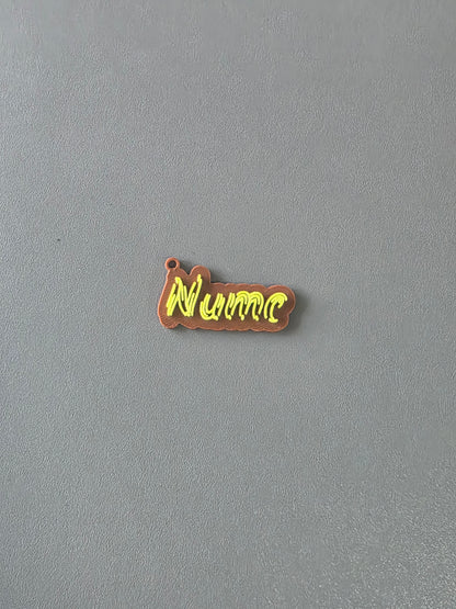Breloc Personalizat cu Nume și Stil Font la Alegere