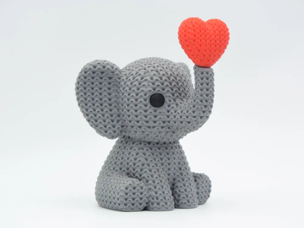 Elefant cu Inimioare Crochet Pets – vedere lateral dreapta