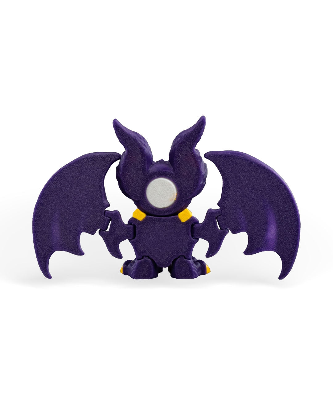 That-looks-bat figurina liliac monstru violet vedere fata completa cu aripi intinse, fundal alb